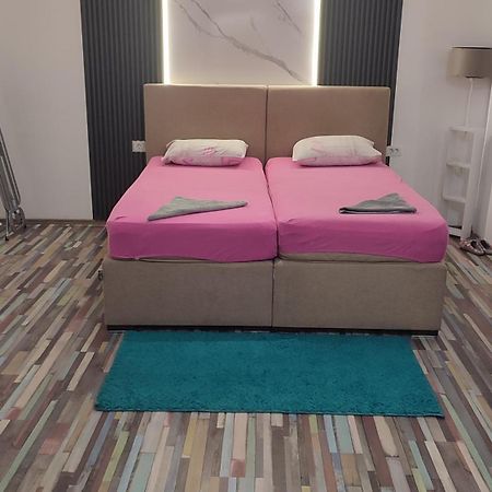 V&J Apartments Podgoriçe Dış mekan fotoğraf